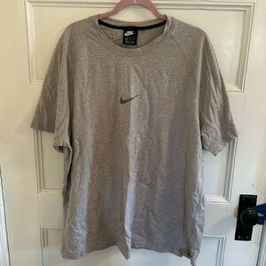 Nike T-shirt